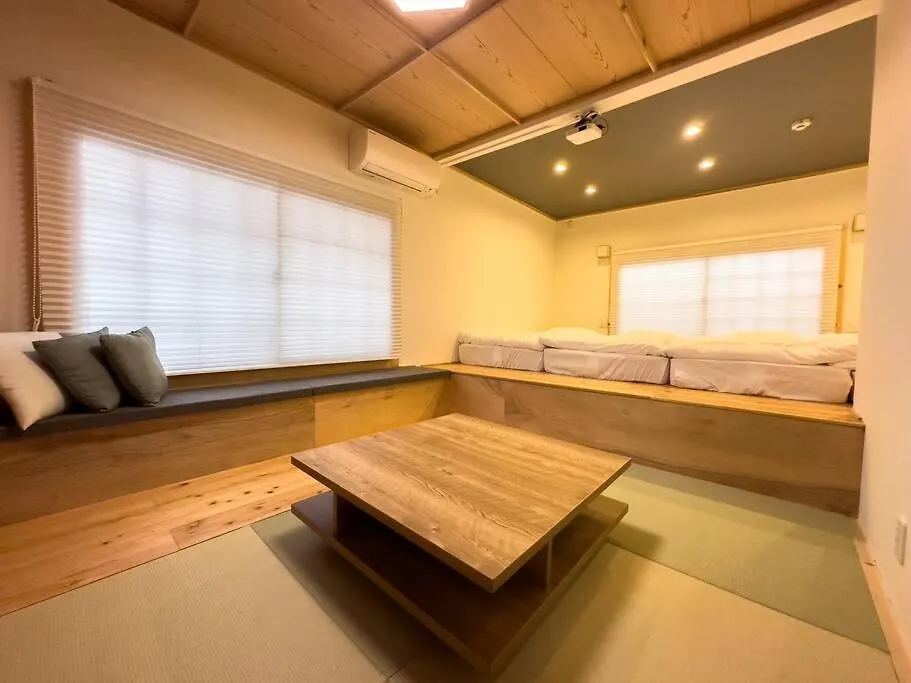 Apartment Tasonegrandstayosaka なんば日本橋高津1 Japan
